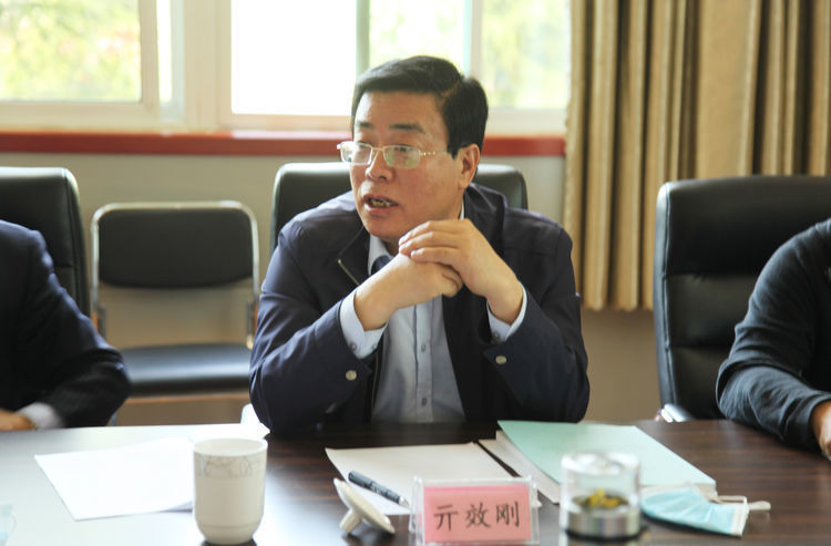 “氣力輸送連續供料關鍵設備”科技成果評價會在章丘豐源隆重舉行 “氣力輸送連續供料關鍵設備”科技成果評價會在章丘豐源隆重舉行